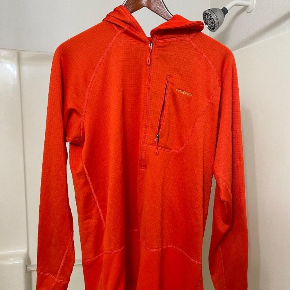 Patagonia Hooded Layer